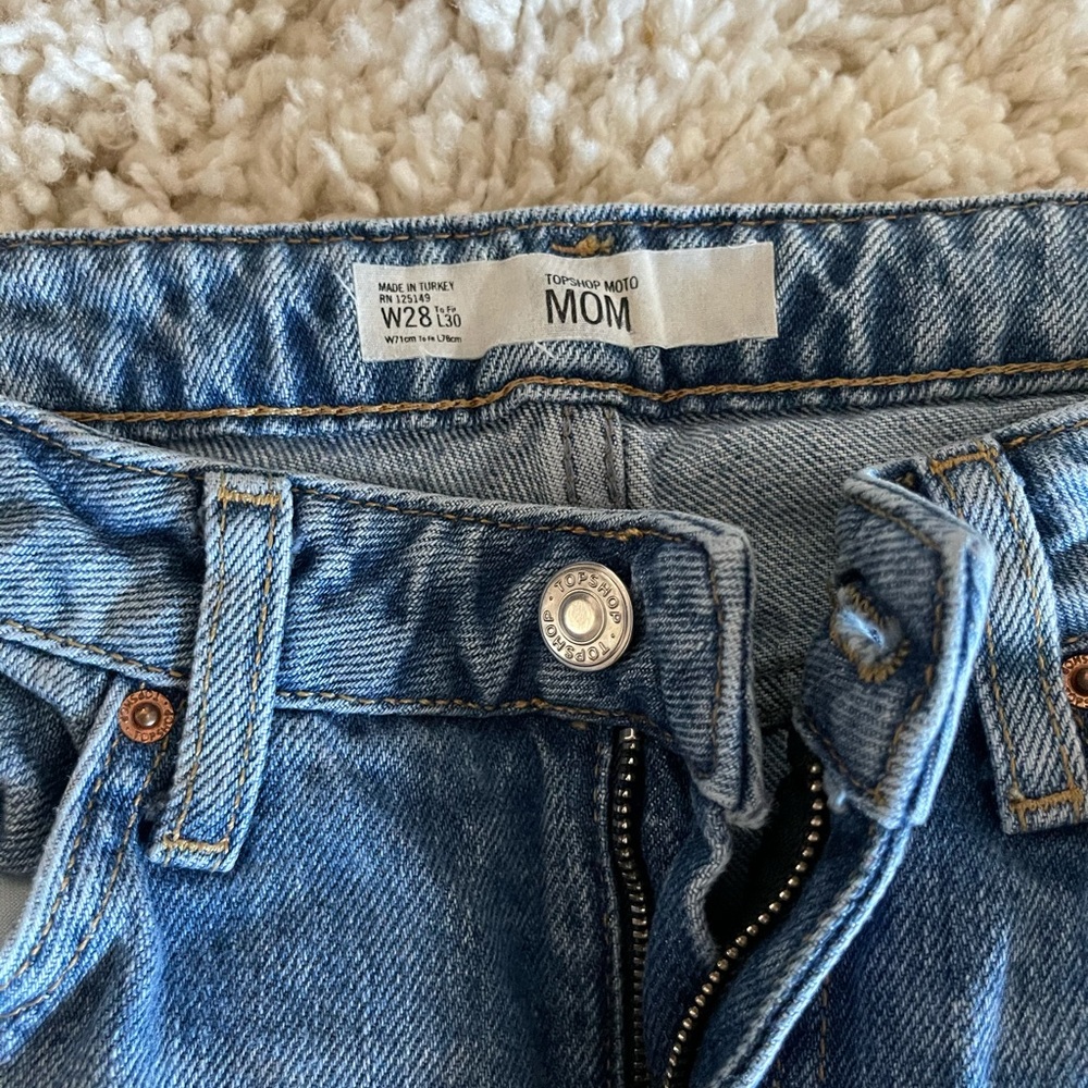 Topshop Mom Jeans - Picture 4 of 6